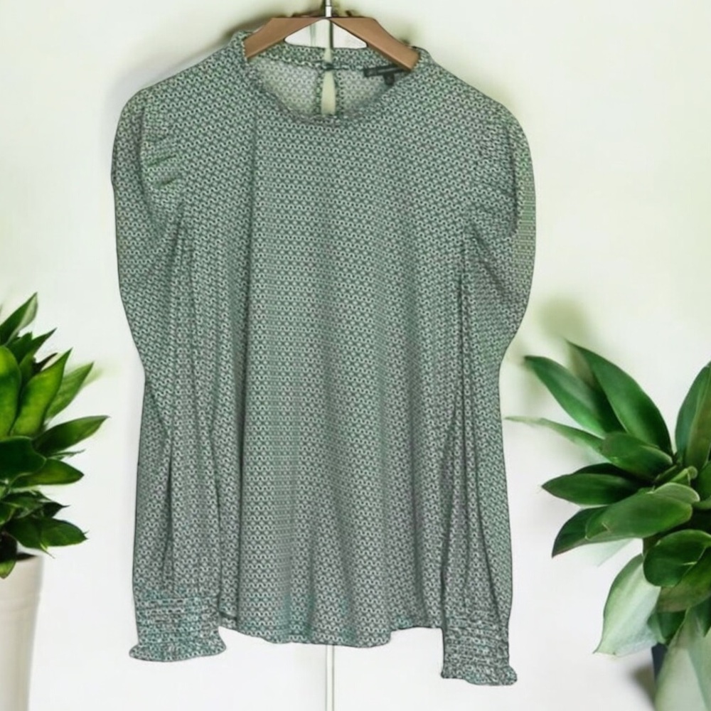 ADRIANNA PAPELL Blouse Green Smocked Shoulder Balloon Sleeve Blouse Size Medium